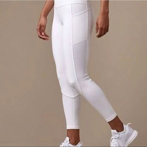 Lululemon Mind Over Miles | White | Size: 6